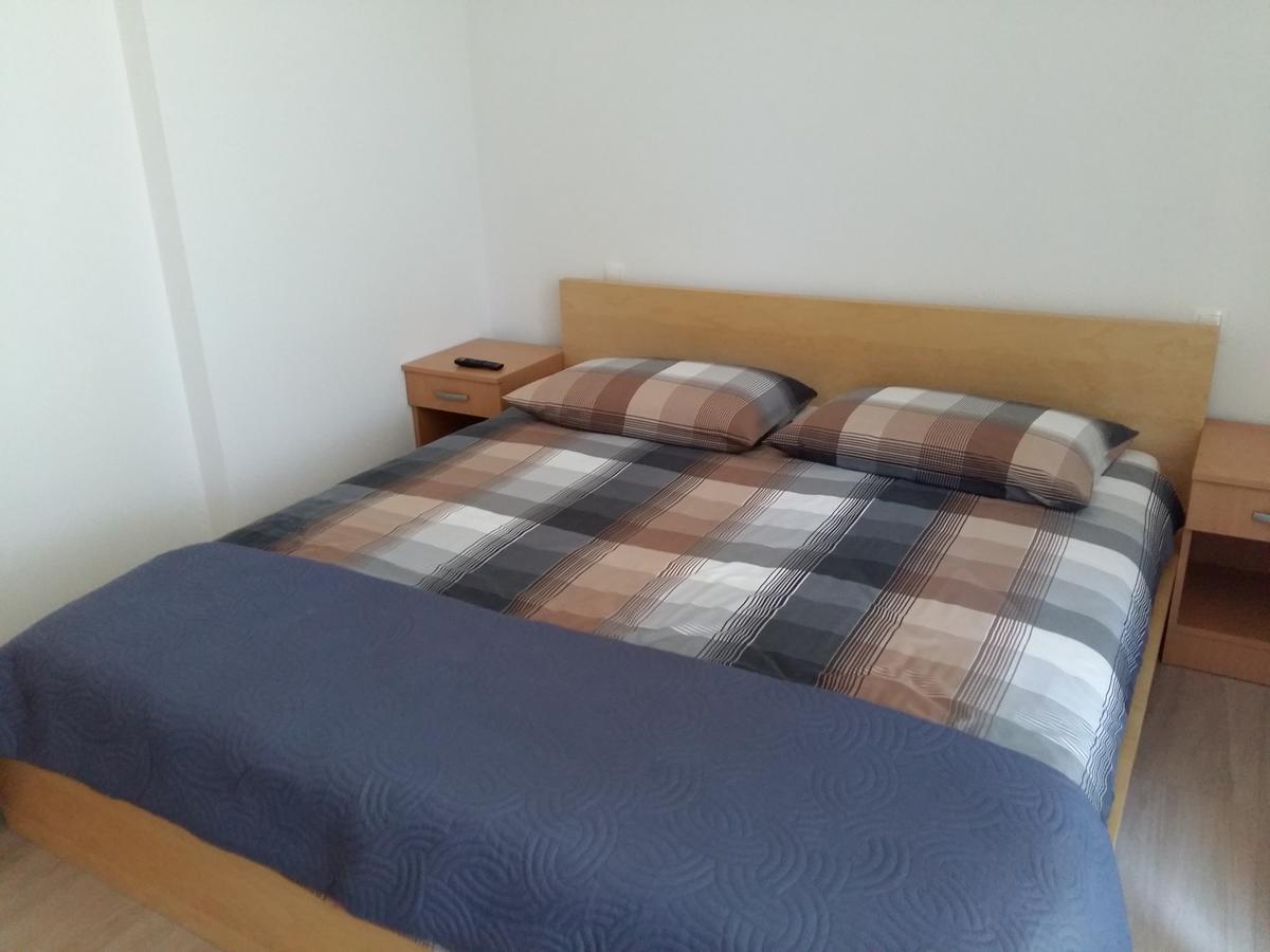 Bed and Breakfast Sobe Meta Брезє Екстер'єр фото