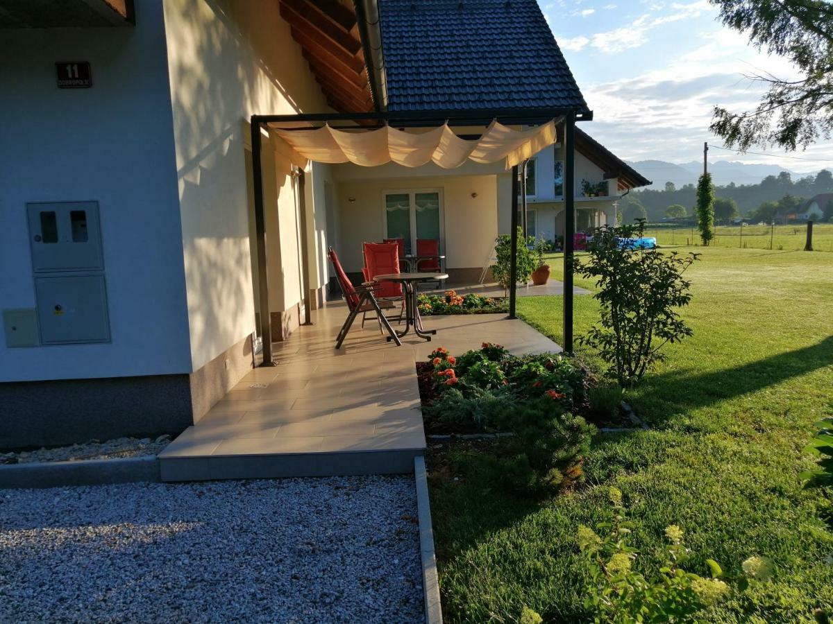 Bed and Breakfast Sobe Meta Брезє Екстер'єр фото